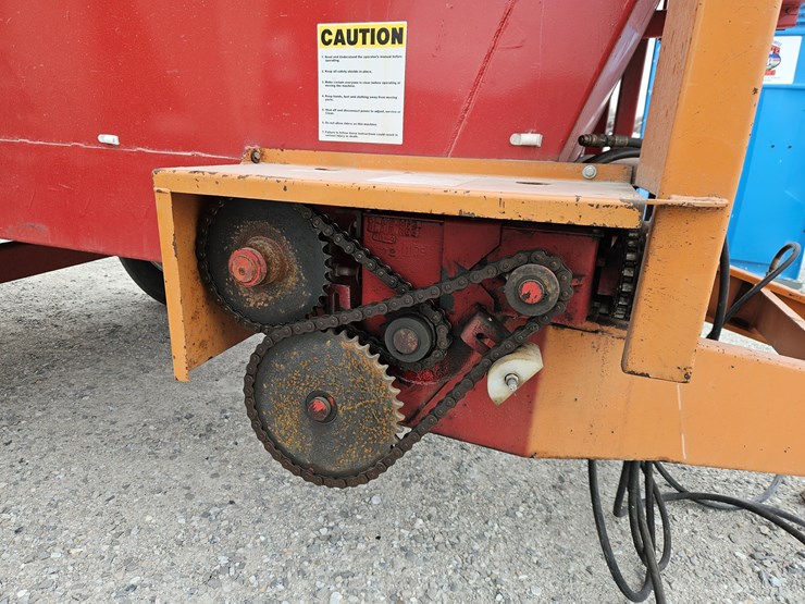 2005-kelly-ryan-5x14-image-11