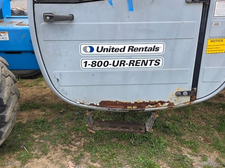 2011-genie-gth844-image-11