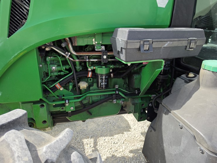 2016-john-deere-5100e-image-18