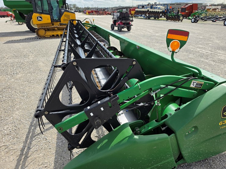 2006-john-deere-630f-image-12