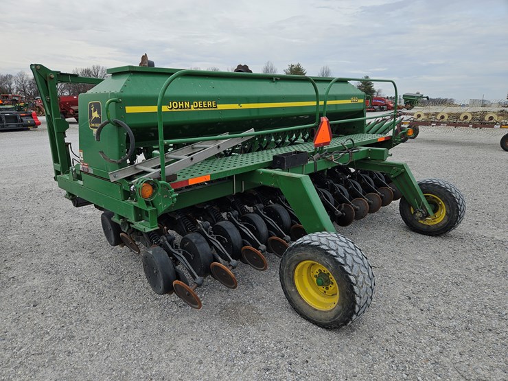 1999-john-deere-1560-image-8