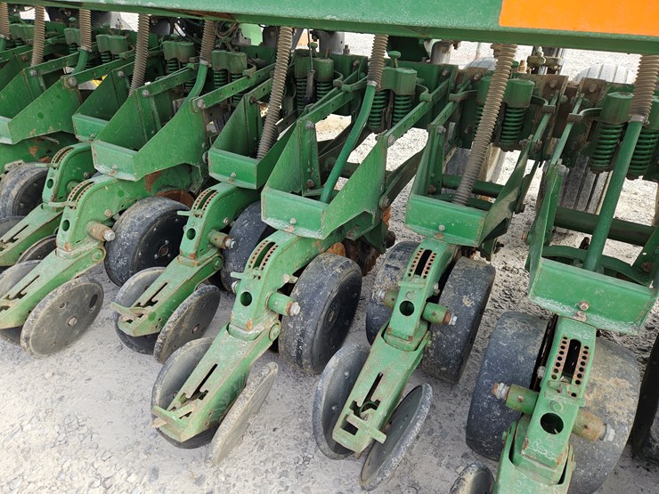 2001-john-deere-1530-image-6