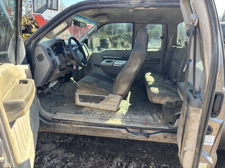 2008-ford-f250-xl-image-15