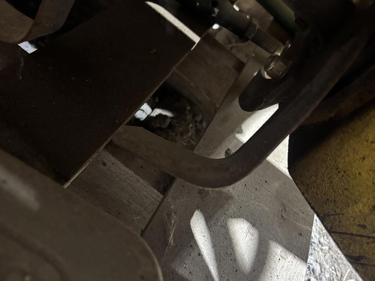 2009-john-deere-42-image-7