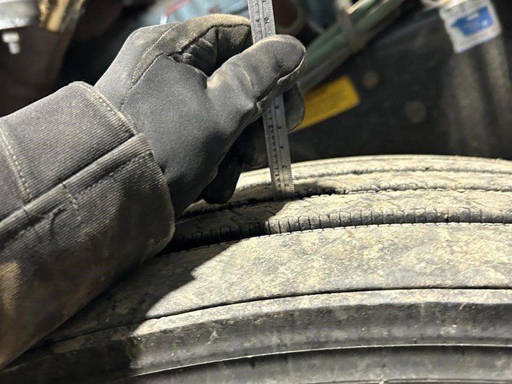 1996-kenworth-t600-image-46