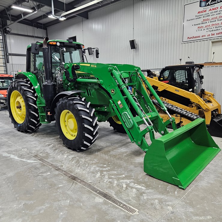 2020 JOHN DEERE 6145M