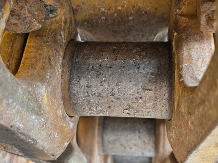 2012-caterpillar-d6t-xl-image-43