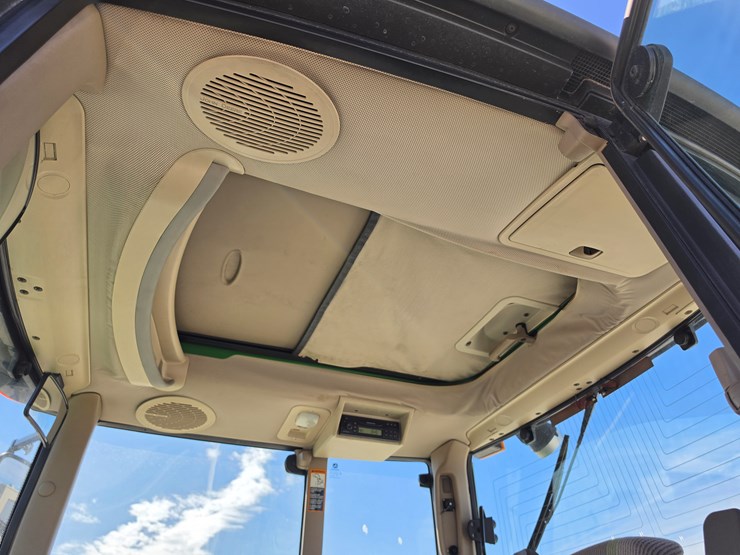 2009-john-deere-6330-image-16