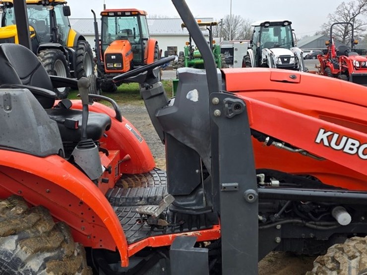 2018-kubota-l47-image-12