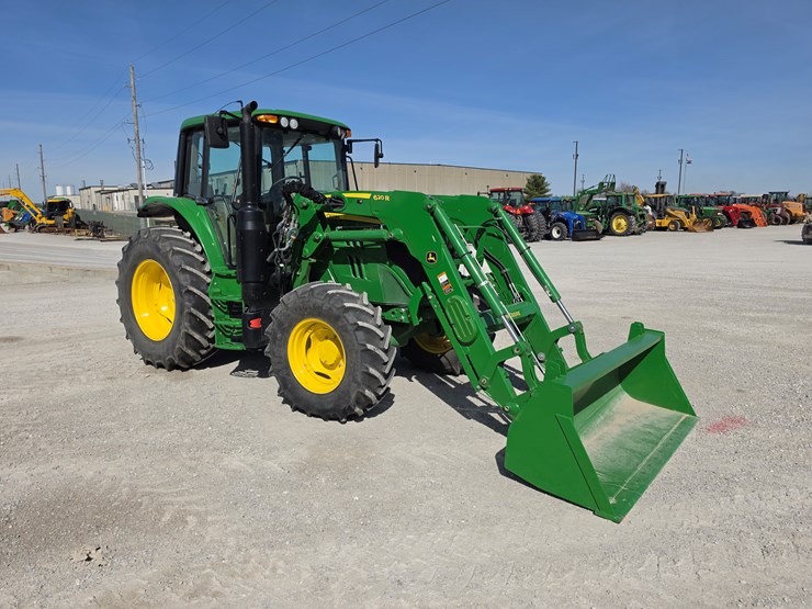 2019-john-deere-6130m-image-1