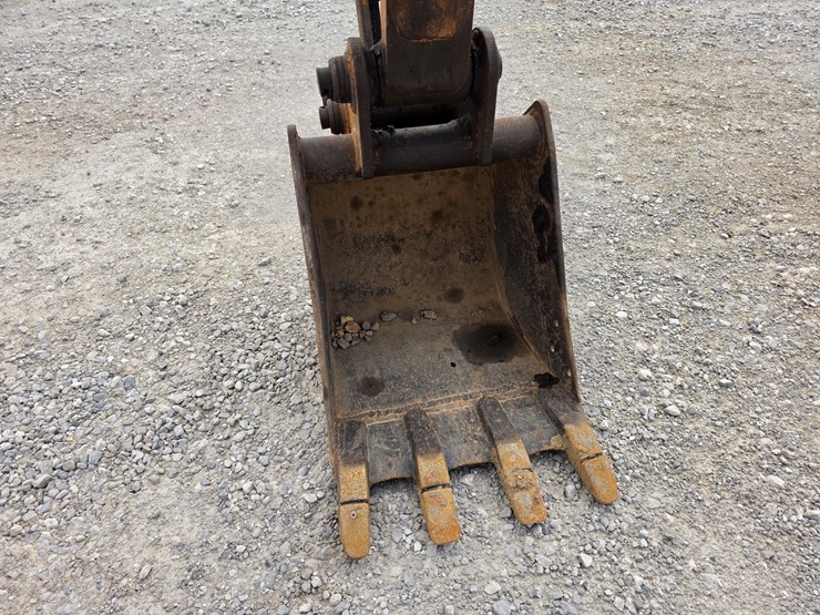 2006-case-cx36b-zts-image-3