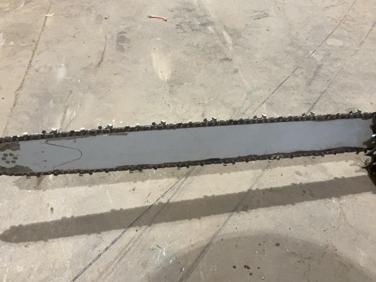 #116-•-husqvarna-572xpg-chainsaw*-image-5