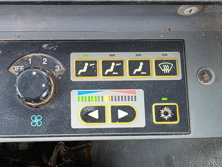 2008-volvo-ecr88-image-73