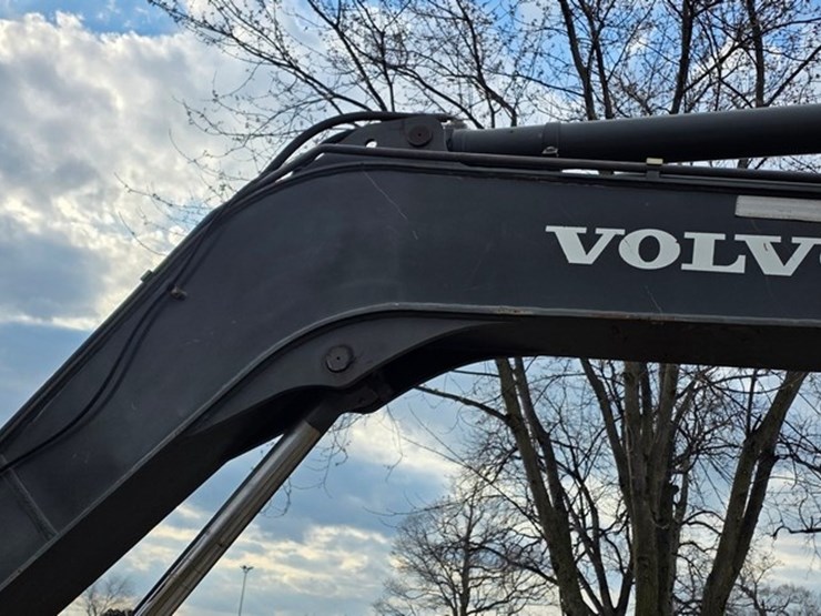 2008-volvo-ecr88-image-15