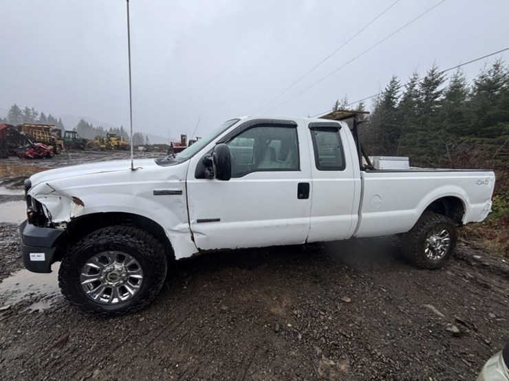 2006-ford-f350-image-2