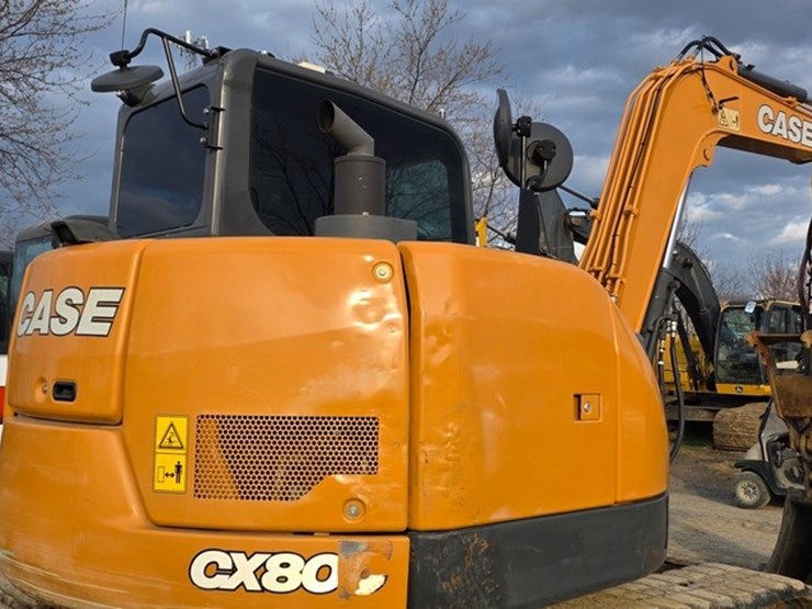 2021-case-cx80c-image-24