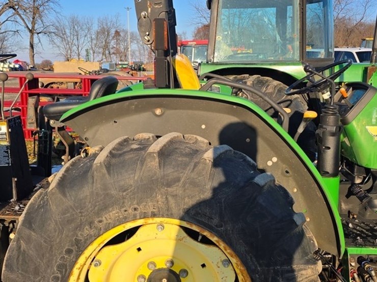john-deere-5320-image-12