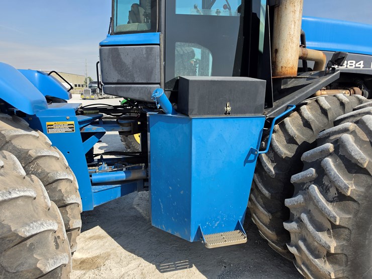 2000-new-holland-9384-image-5