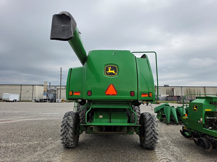2006-john-deere-9560-sts-image-20