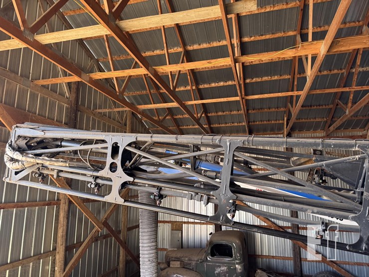 2005-john-deere-4720-image-32