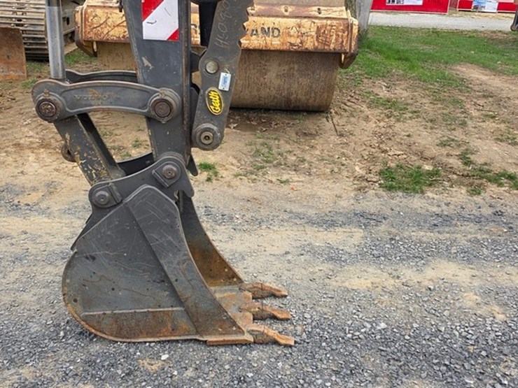 2008-volvo-ecr88-image-44