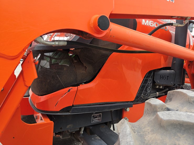 2014-kubota-m6060-image-8