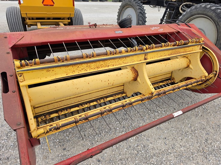 new-holland-474-image-3