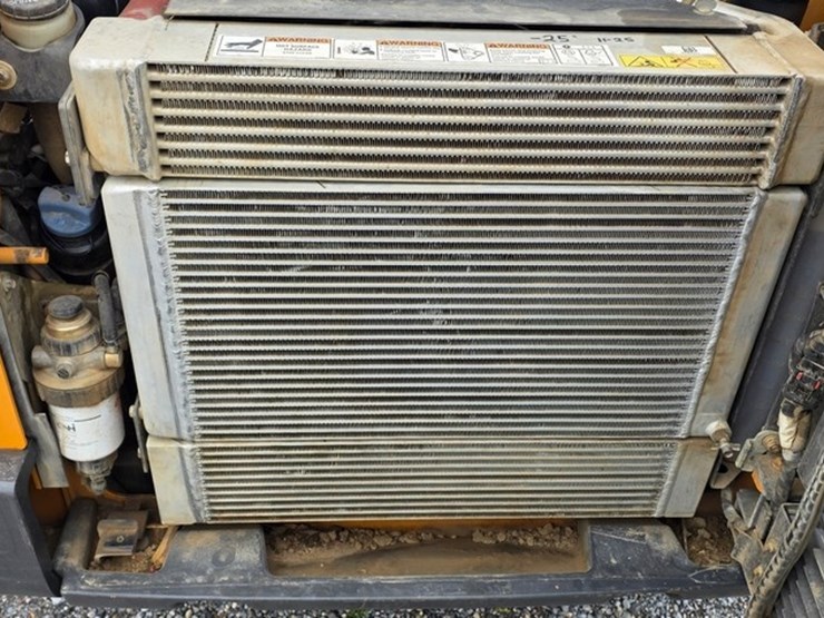 2022-case-tr340b-image-40