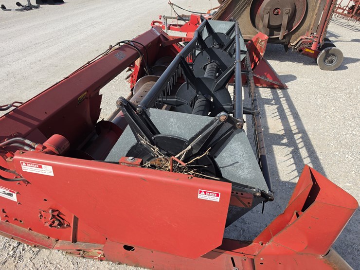 international-820-image-2