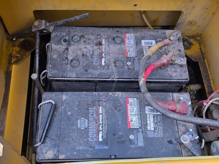 2012-komatsu-pc200-lc-8-image-61