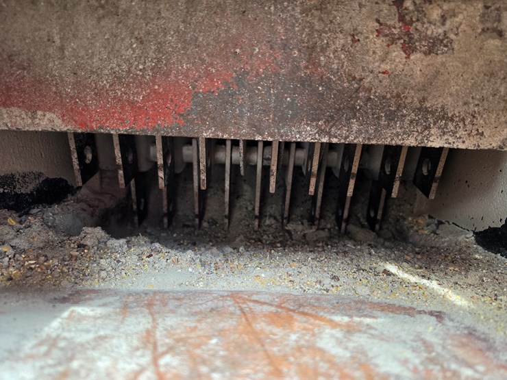 massey-ferguson-15-image-3