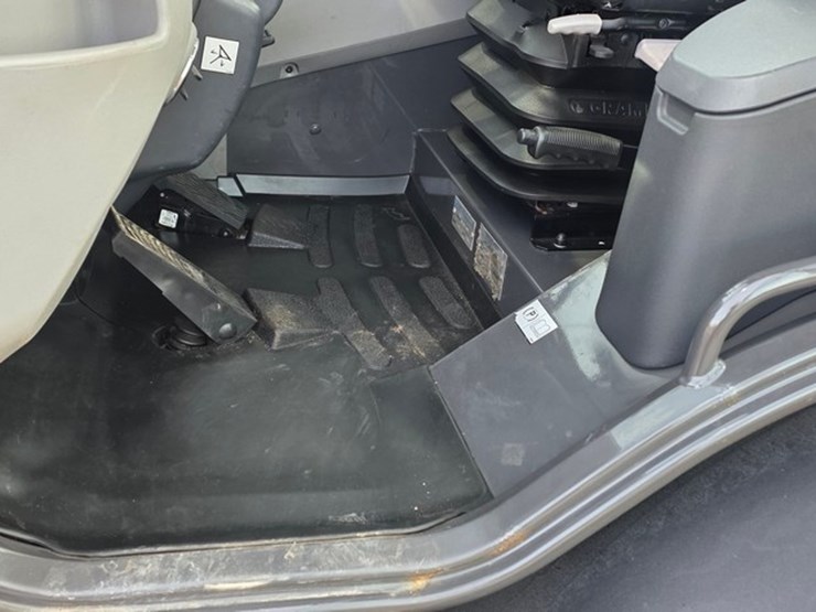 2021-case-221f-image-49