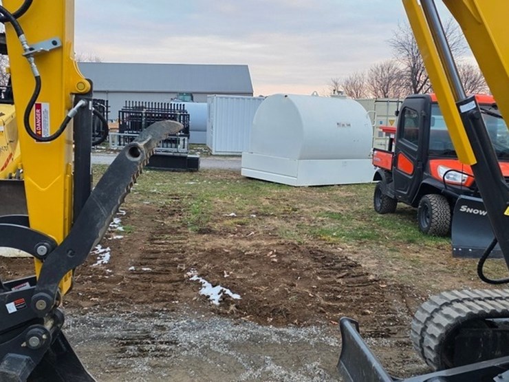 2020-new-holland-e57c-image-45