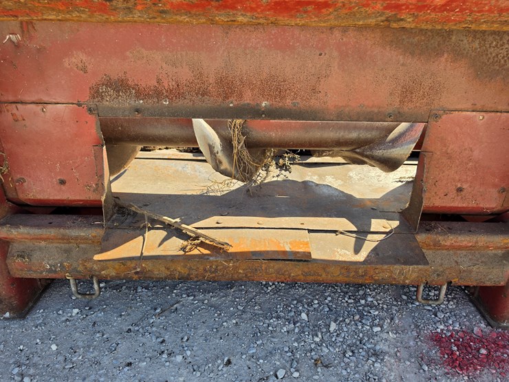 international-843-image-6