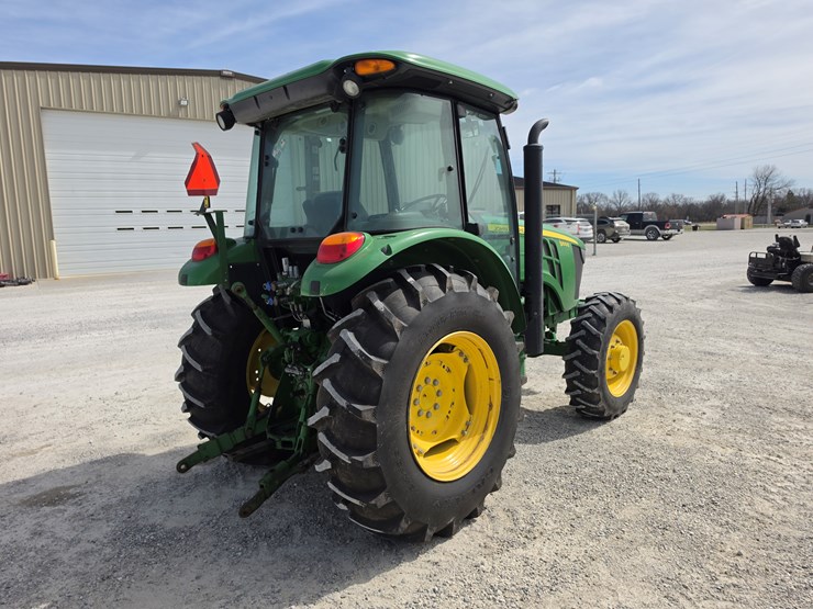 2019-john-deere-5100e-image-6