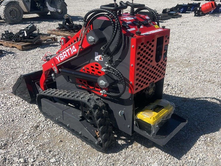 2026-agt-ysrt14-mini-skid-steer-image-7
