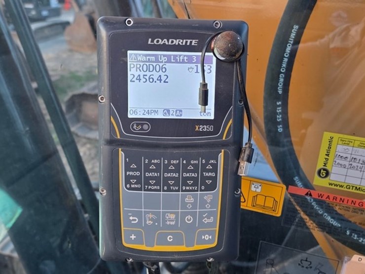 2022-case-cx250d-image-87