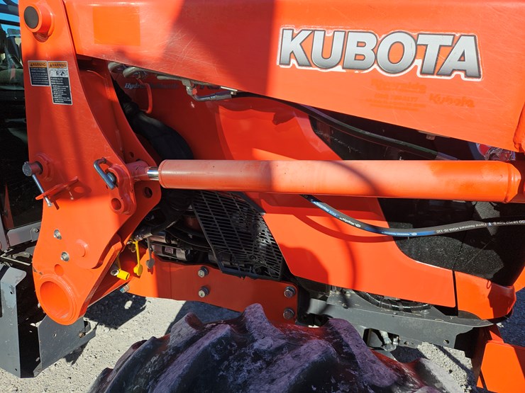 2019-kubota-m6060-image-8