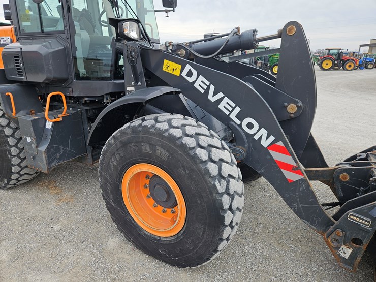 2023-develon-dl220-7-image-25