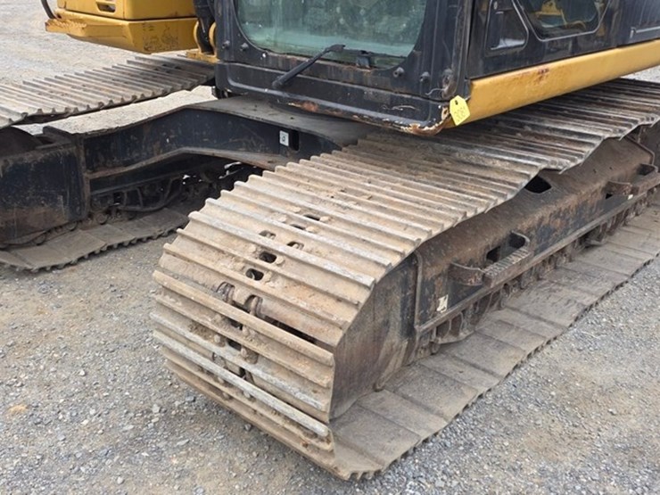 2010-caterpillar-312d-image-12