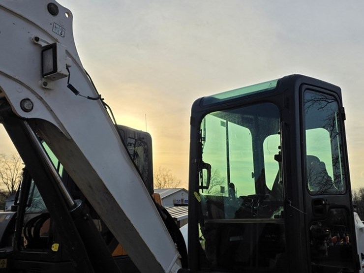 2019-bobcat-e55-image-13