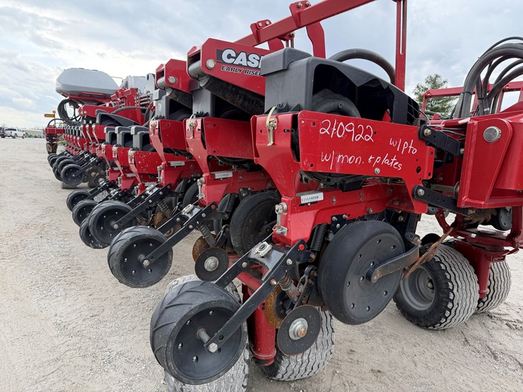 2013-case-ih-1265-image-5