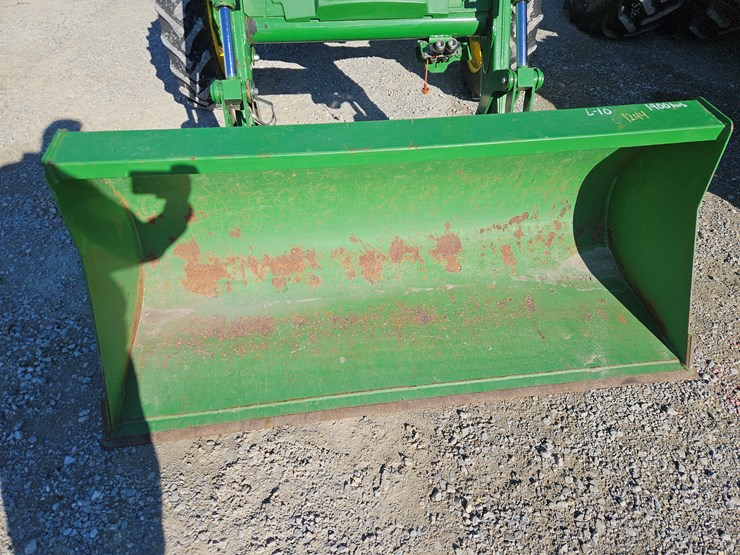 2018-john-deere-5075e-image-3