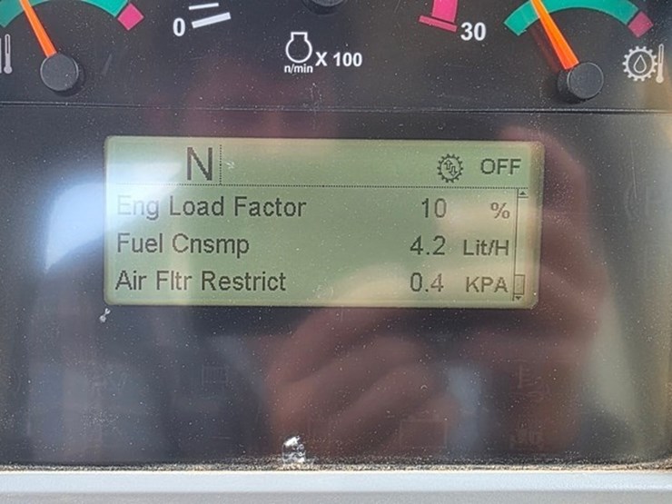 2012-caterpillar-d6t-xl-image-86