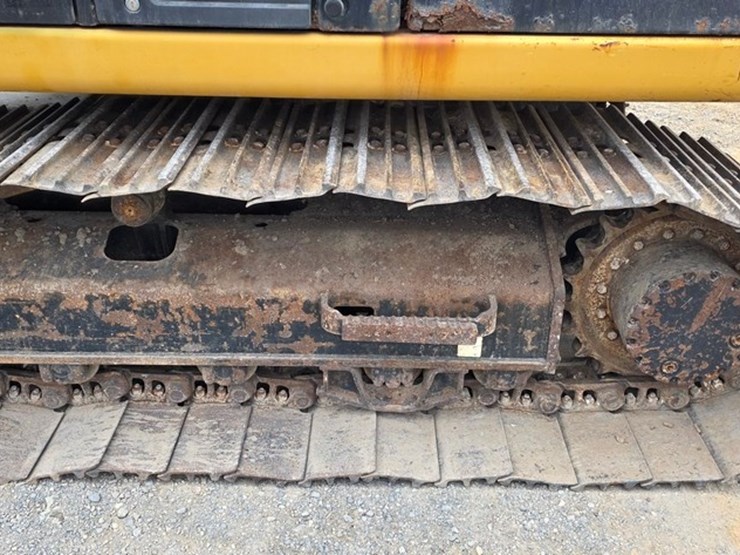 2010-caterpillar-312d-image-18