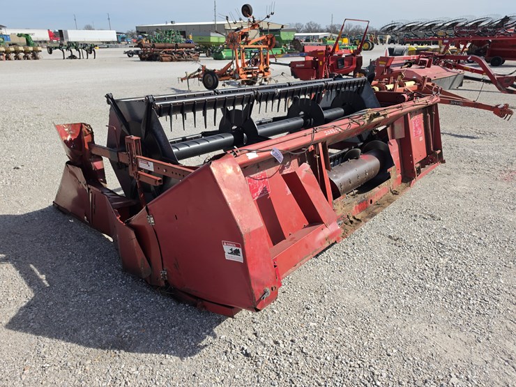 international-820-image-9