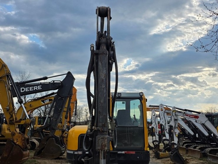 2008-volvo-ecr88-image-50