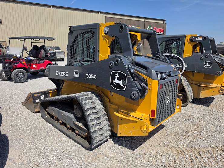 2023-deere-325g-image-16