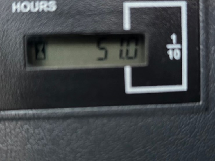 2020-new-holland-e57c-image-83