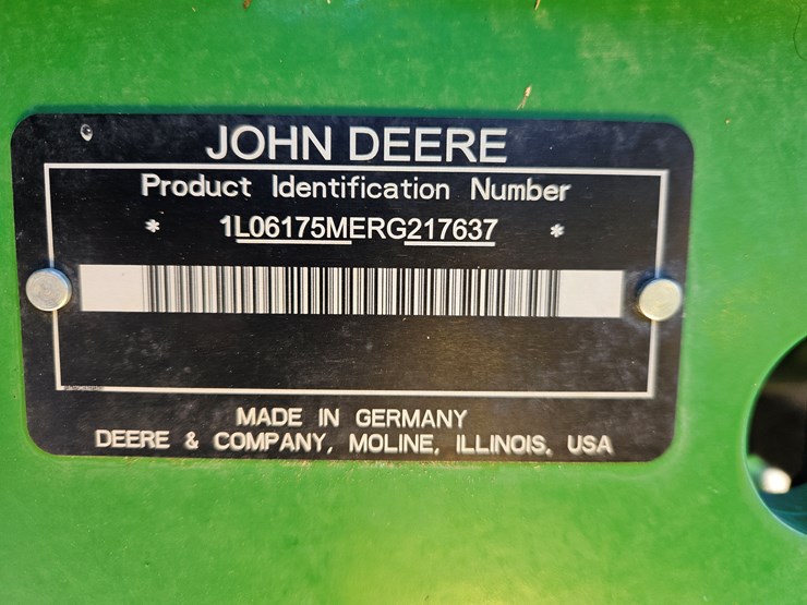 2024-john-deere-6175m-image-21